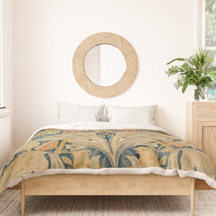 William Morris Antique Acanthus & and Vine  Duvet Cover Gallery Image 3