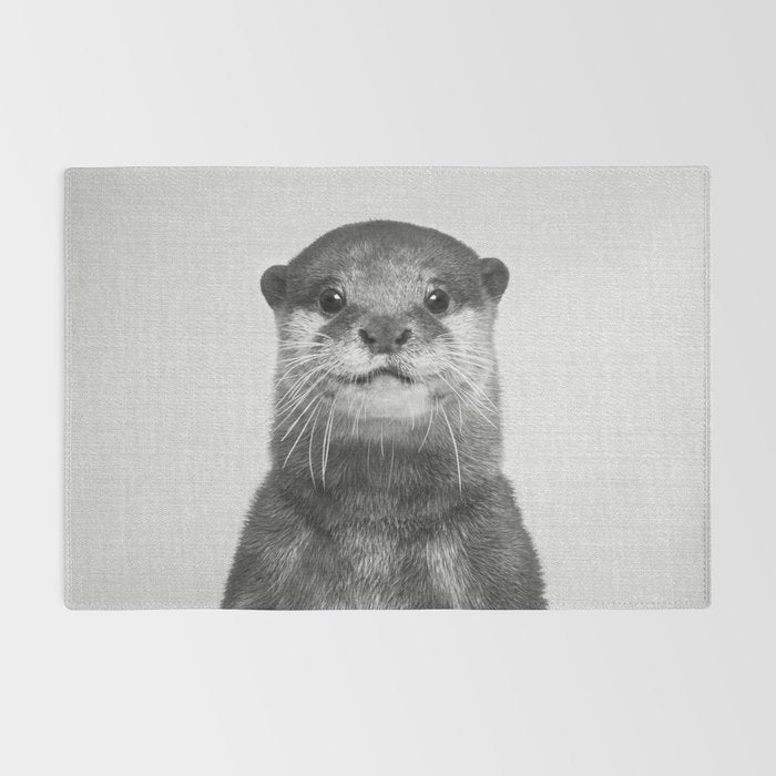 Otter - Black & White Rug Gallery Image 2