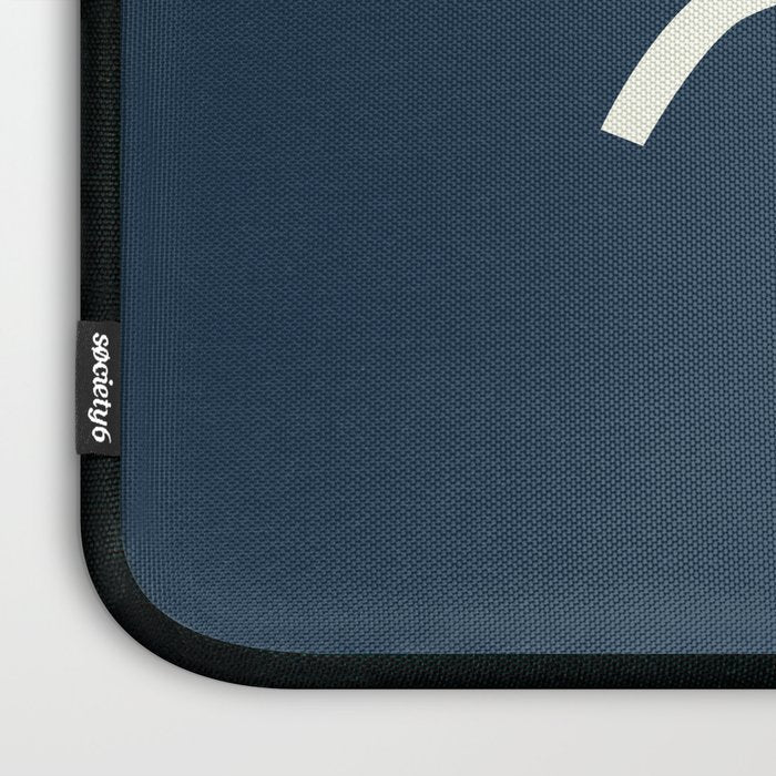 Magic Time Laptop Sleeve Gallery Image 3