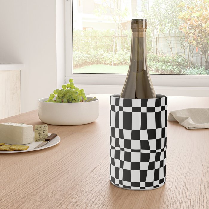 Retro black and white chackered pattern  Wine Chiller Gallery Image 4