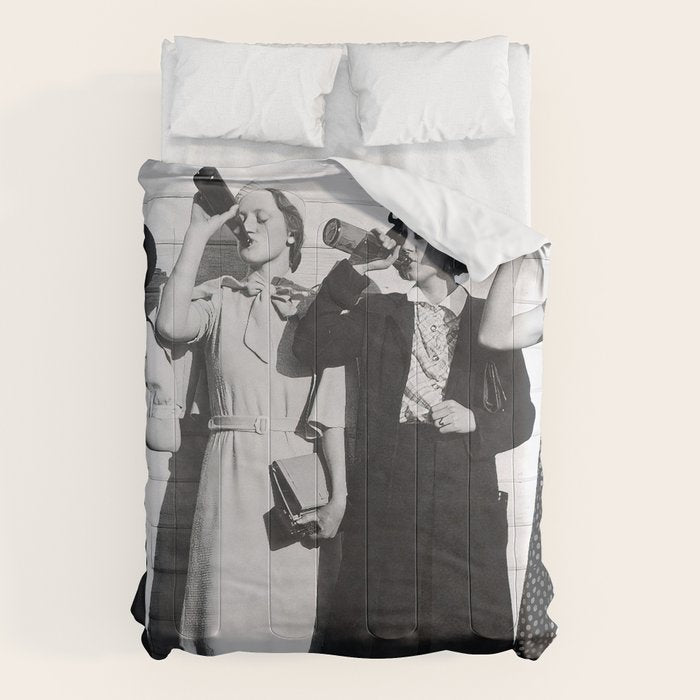 Women Beer Drinkers, Black and White Vintage Art Comforter Gallery Image 1