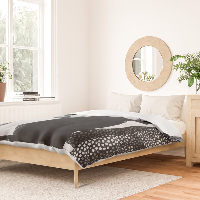 Women Beer Drinkers, Black and White Vintage Art Duvet Cover Gallery Image 2