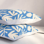 Organic nature flower shape art pattern Pillow Sham Gallery Image 3
