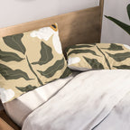 White daisy  Pillow Sham Gallery Image 2