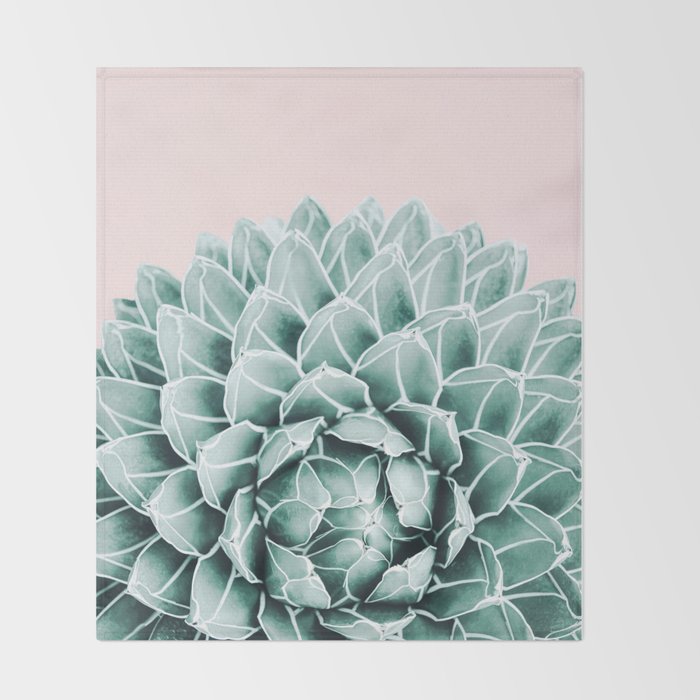Succulent splendour - blush Throw Blanket Gallery Image 2