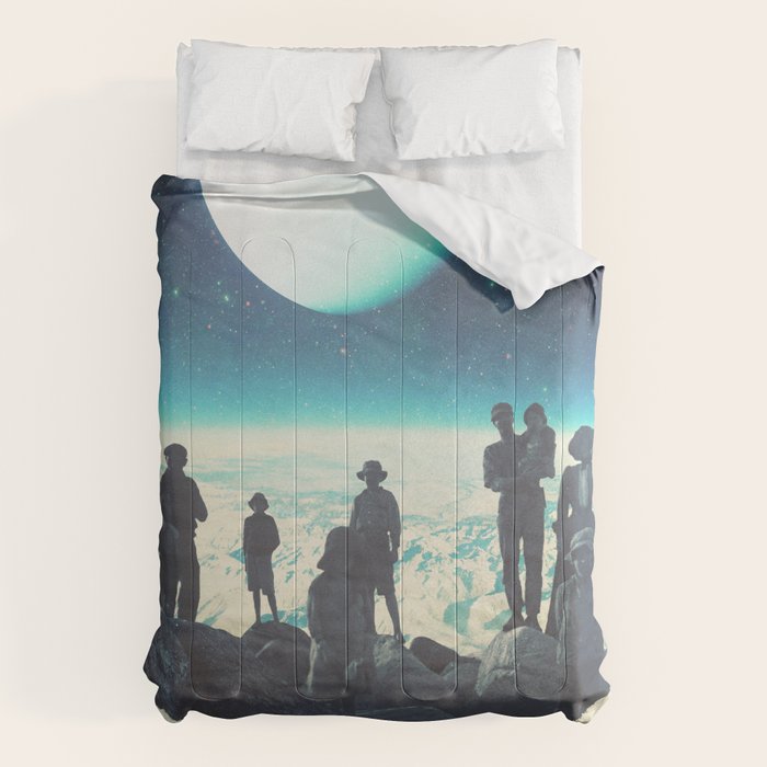 We are Sojourners in this World. Comforter Gallery Image 6