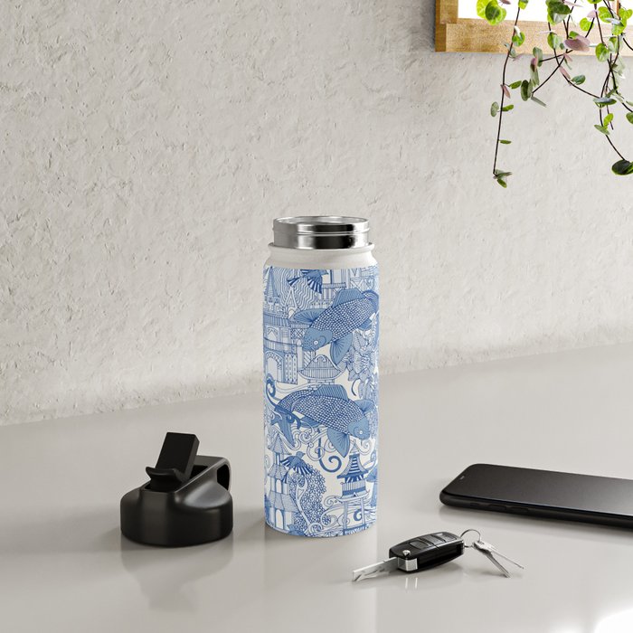 chinoiserie toile blue Water Bottle Gallery Image 4