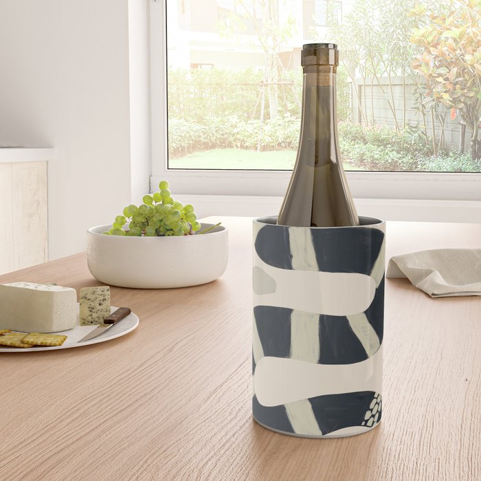 Black and White Snake Wine Chiller Gallery Image 4