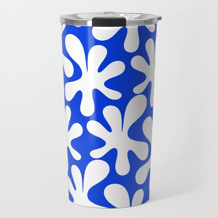 Bold Blue and White Funky Amoeba Dance Pattern Travel Mug Gallery Image 1