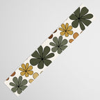 Retro Daisy Pattern Multicolor IX Table Runner Gallery Image 3
