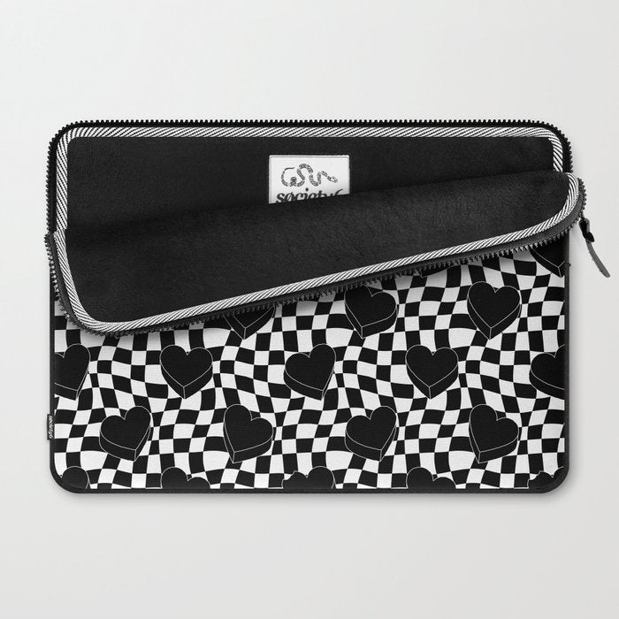 Black and white checkered love heart pattern Laptop Sleeve Gallery Image 2