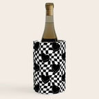 Black and white checkered love heart pattern Wine Chiller Gallery Image 3