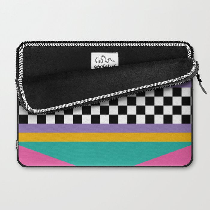 Checkered pattern grid / Vintage 80s / Retro 90s Laptop Sleeve Gallery Image 2