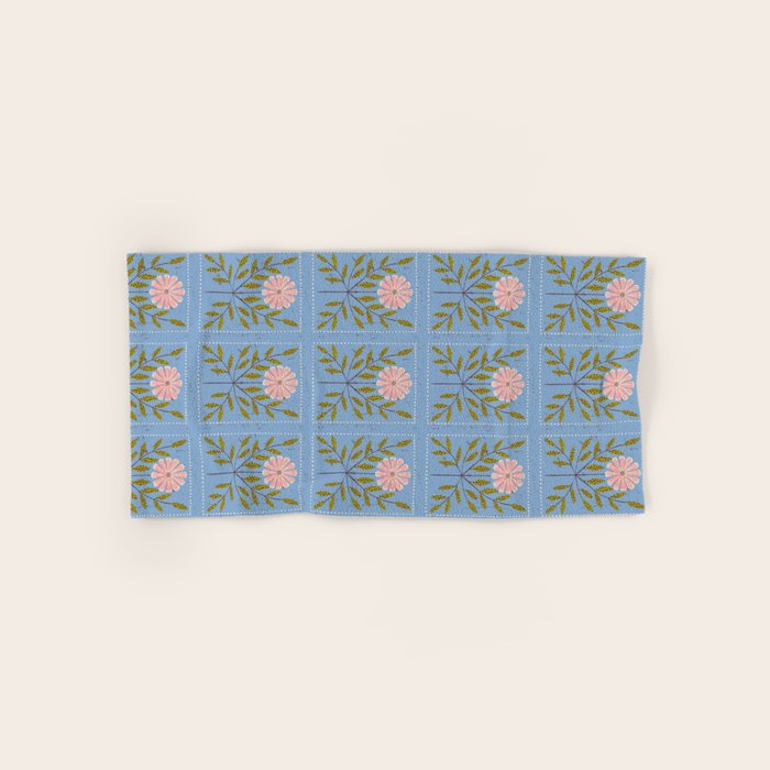 Blue Daisy Tile Bath Towel Gallery Image 1