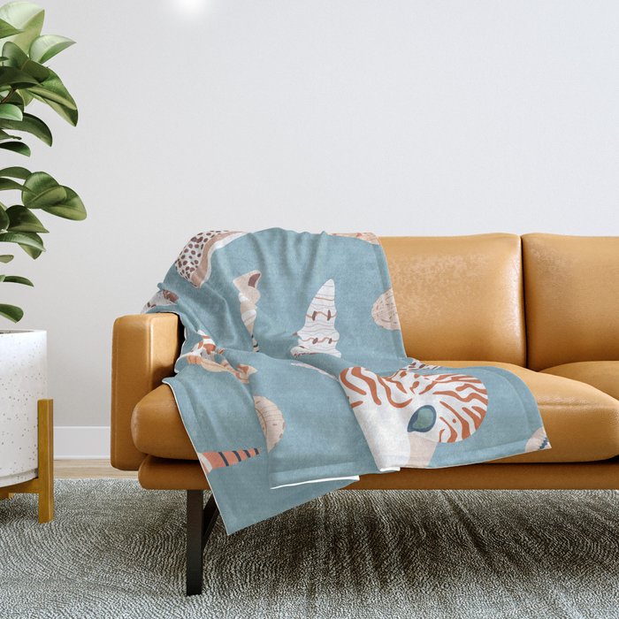 Vintage sea shell flat illustration pattern Throw Blanket Gallery Image 1