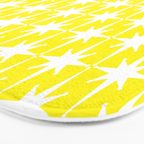 Mid Century Modern Atomic Age Starburst Pattern Yellow and White Bath Mat Gallery Image 3