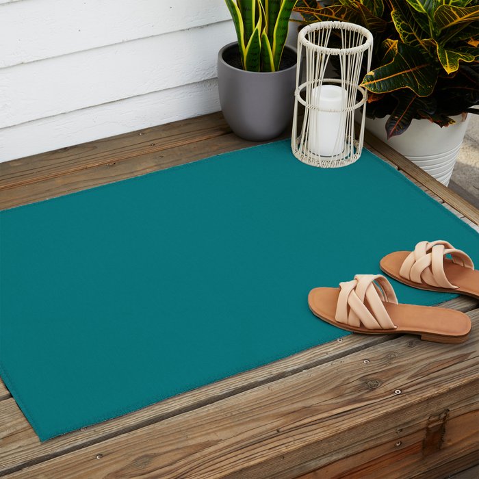 Retro Teal Solid Color Outdoor Rug Gallery Image 2