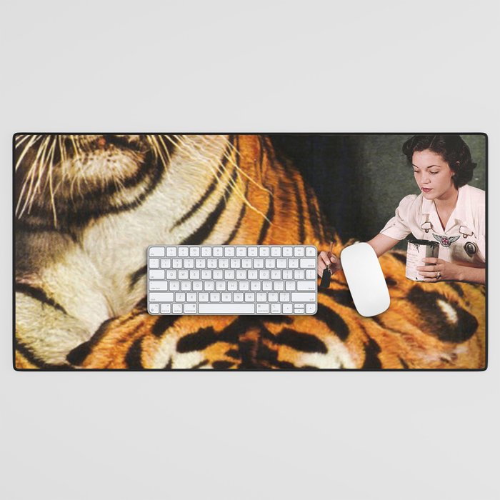 The Making of a Tiger Desk Mat Gallery Image 1