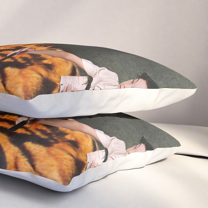 The Making of a Tiger Pillow Sham Gallery Image 3