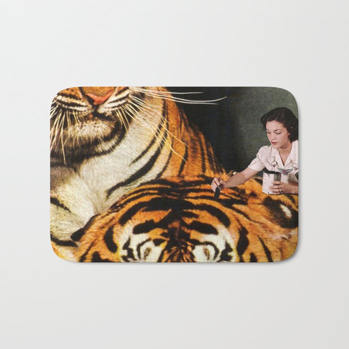 The Making of a Tiger Bath Mat Gallery Image 1