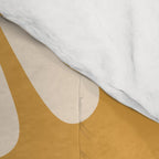 Retro Daisy Abstract XVIII Golden Orange Bold Floral Comforter Gallery Image 4