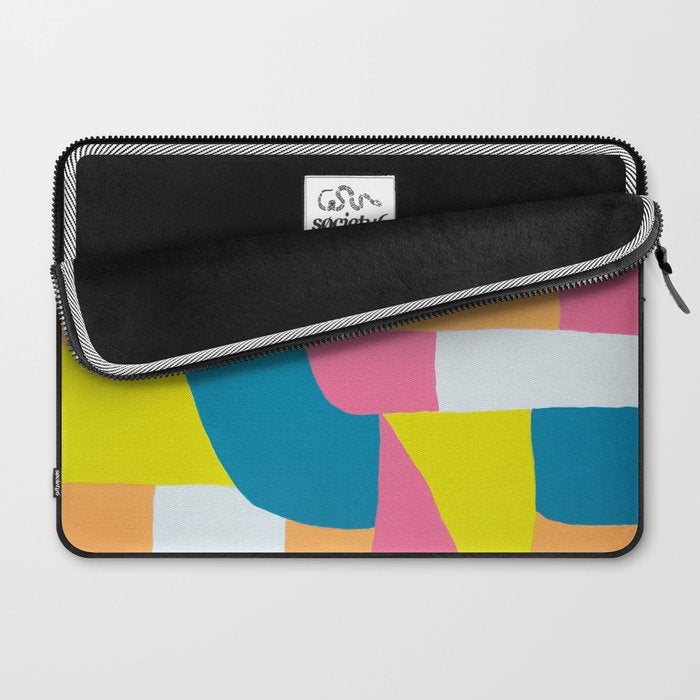 Casita Sol Laptop Sleeve Gallery Image 2