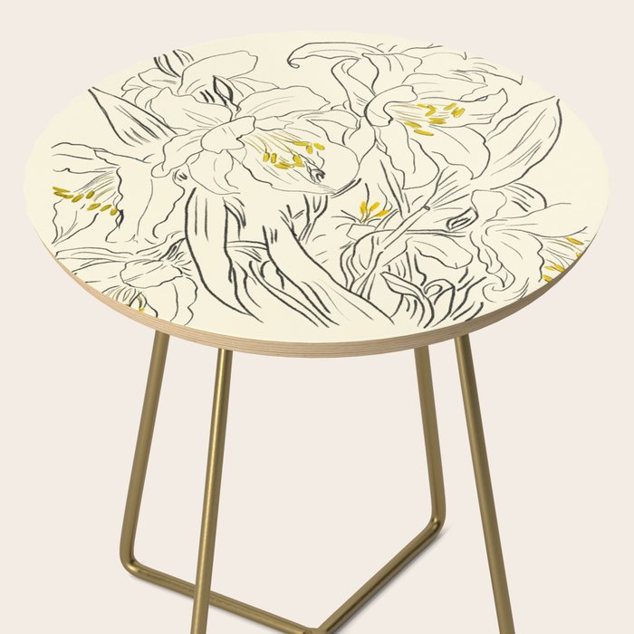 Minimalist Garden flowers Side Table Gallery Image 2