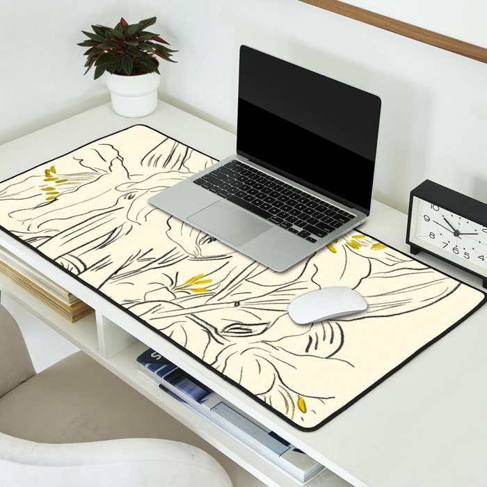 Minimalist Garden flowers Desk Mat Gallery Image 2