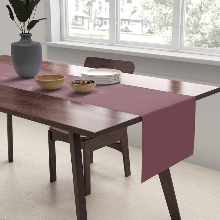 Berry Table Runner Gallery Image 2