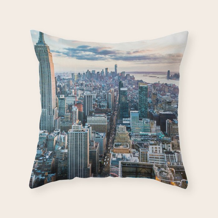 New York City (Color) Throw Pillow Gallery Image 1