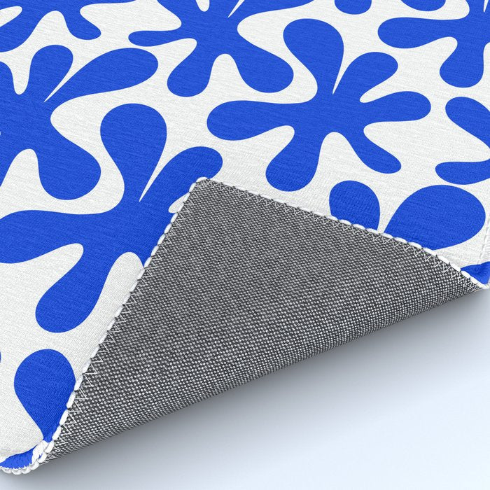 Bold Blue Funky Abstract Amoeba Dance Pattern on White Rug Gallery Image 4