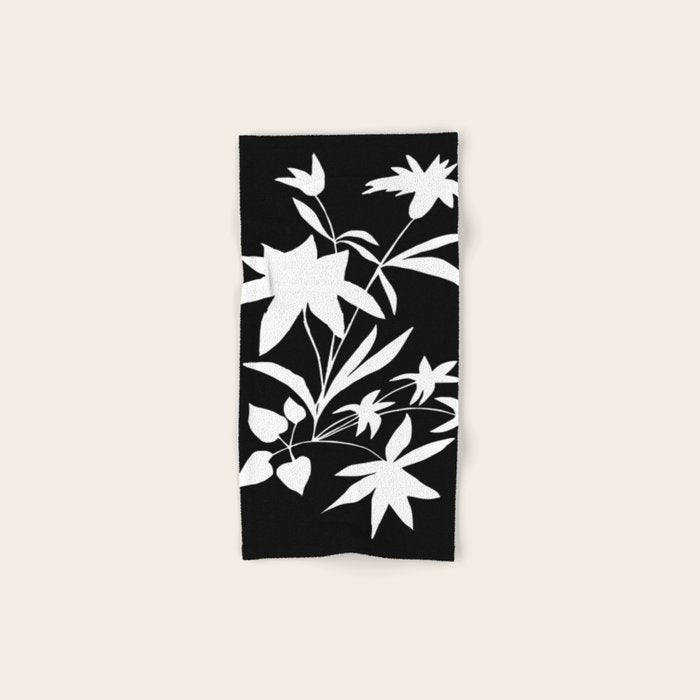 Fireworks Flowers  Bath Towel Gallery Image 1