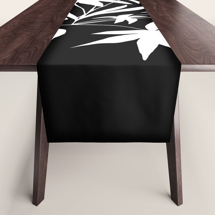 Fireworks Flowers  Table Runner Gallery Image 1