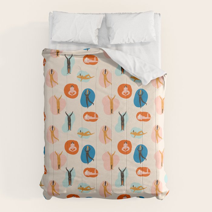 Hey, girls! Comforter Gallery Image 1