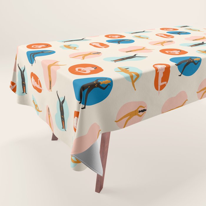 Hey, girls! Tablecloth Gallery Image 1