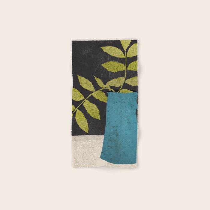 Vase 6 Towels Gallery Image 1