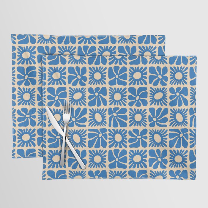 Abstract blue retro flower art pattern Placemat Gallery Image 1