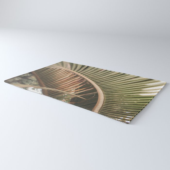 Curvy Rug Gallery Image 3