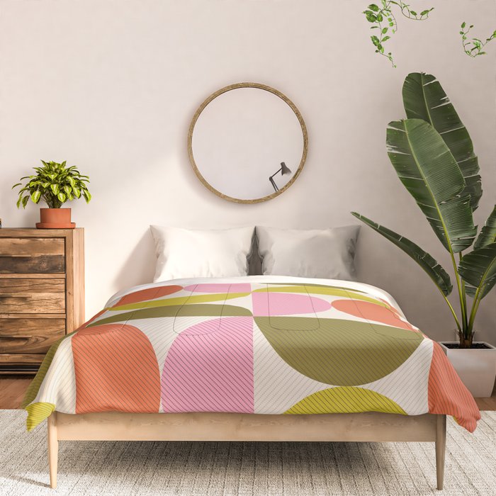 Mid Century Modern Shapes - Pink, Olive Green & Orange Comforter Gallery Image 3