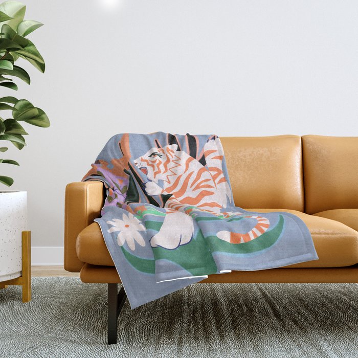 Hello Tiger Throw Blanket Gallery Image 1