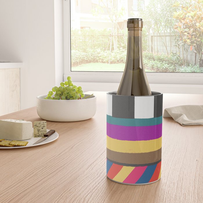 Tv screen Wine Chiller Gallery Image 4