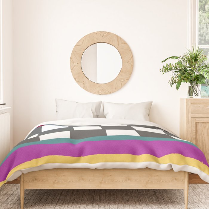 Tv screen Duvet Cover Gallery Image 3