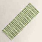 Retro Green Daisy Pattern Yoga Mat Gallery Image 1