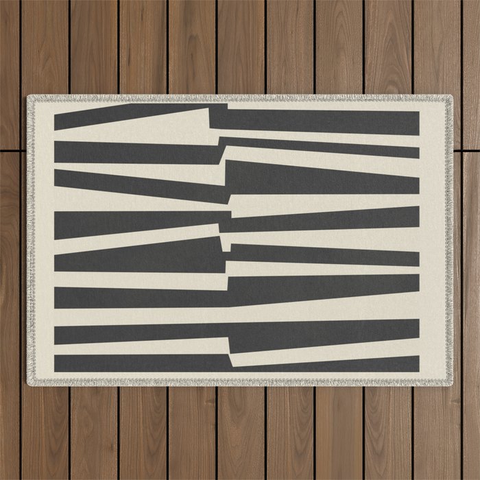 Geometrical Play 5 Outdoor Rug Gallery Image 1