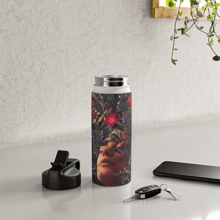 Kissing Rosa Water Bottle Gallery Image 4