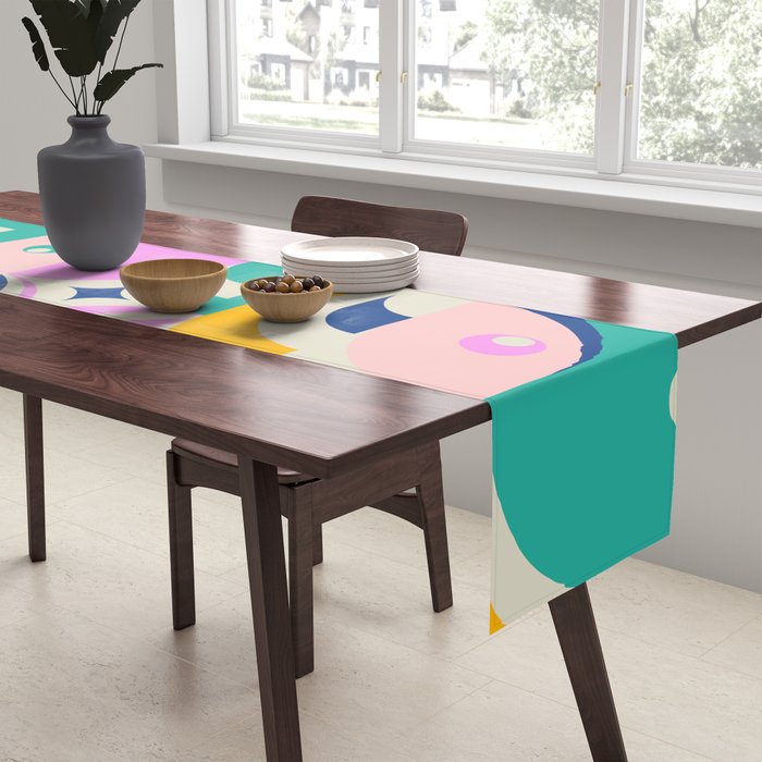 Flower Girls Table Runner Gallery Image 2