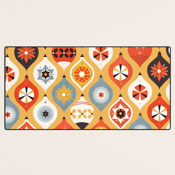 Festive Old-fashioned Christmas Tree Baubles Desk Mat Gallery Image 3