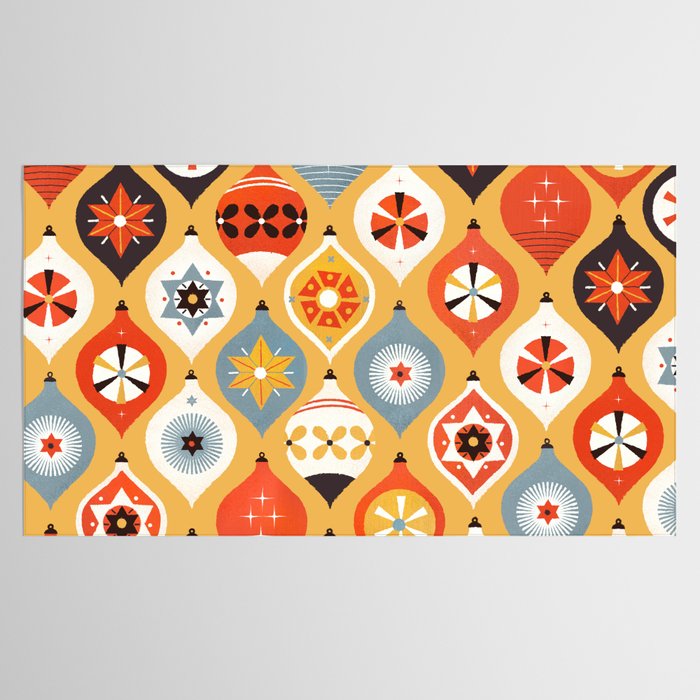 Festive Old-fashioned Christmas Tree Baubles Tablecloth Gallery Image 2