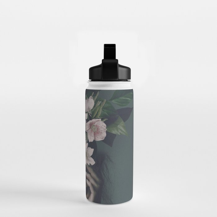 Bloom 22 Water Bottle Gallery Image 2