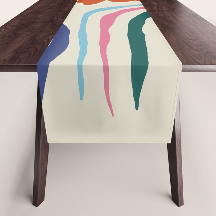 The string flower Table Runner Gallery Image 1